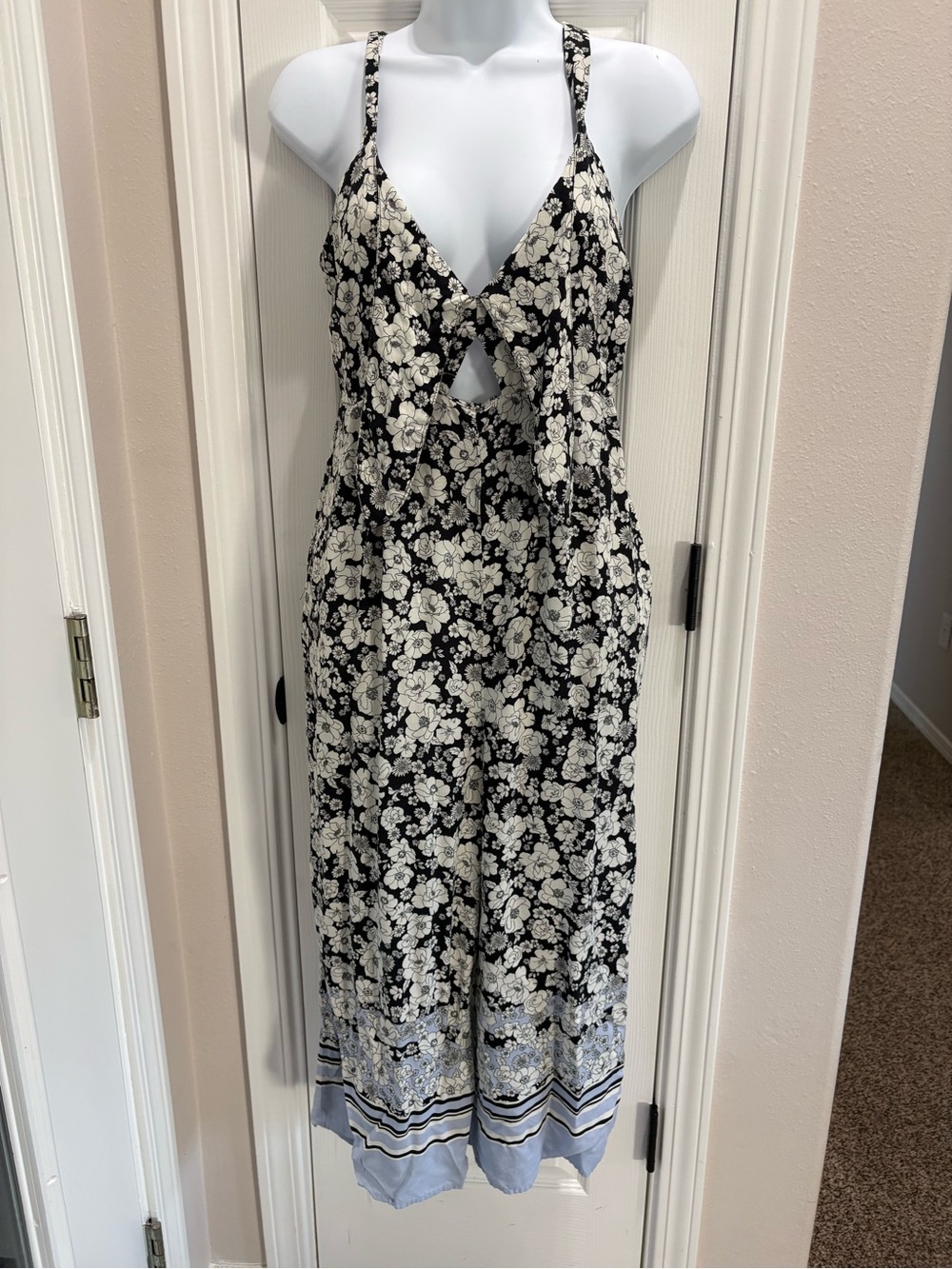 Women’s Black & White Floral Jumpsuit